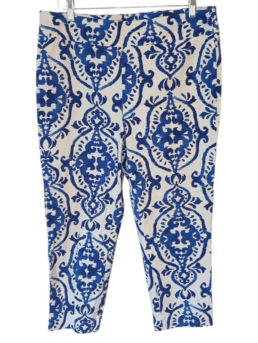Chico's So Slimming Blue And White Brigitte Crop Pants Size Large